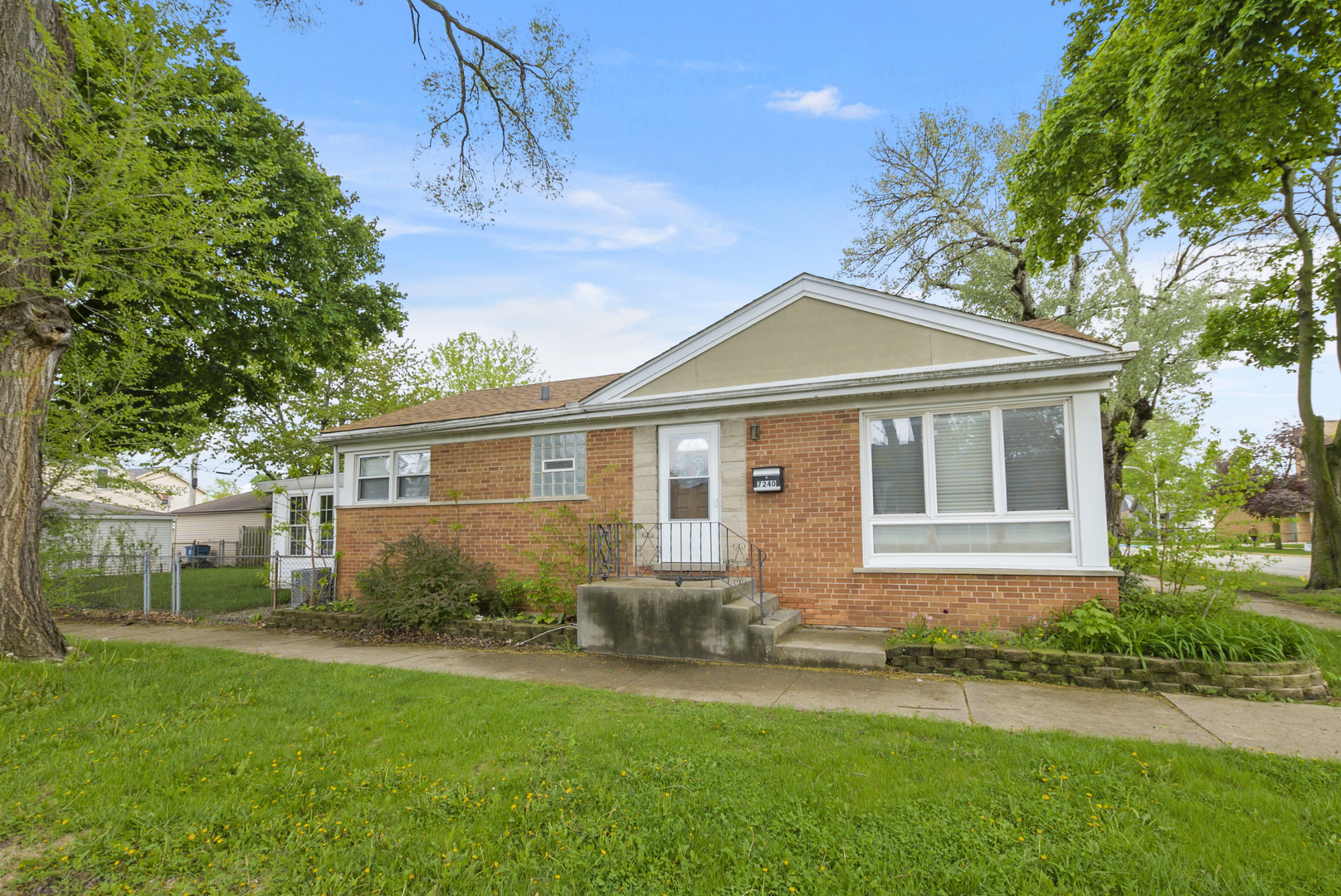 7240 13th Street, Forest Park, IL