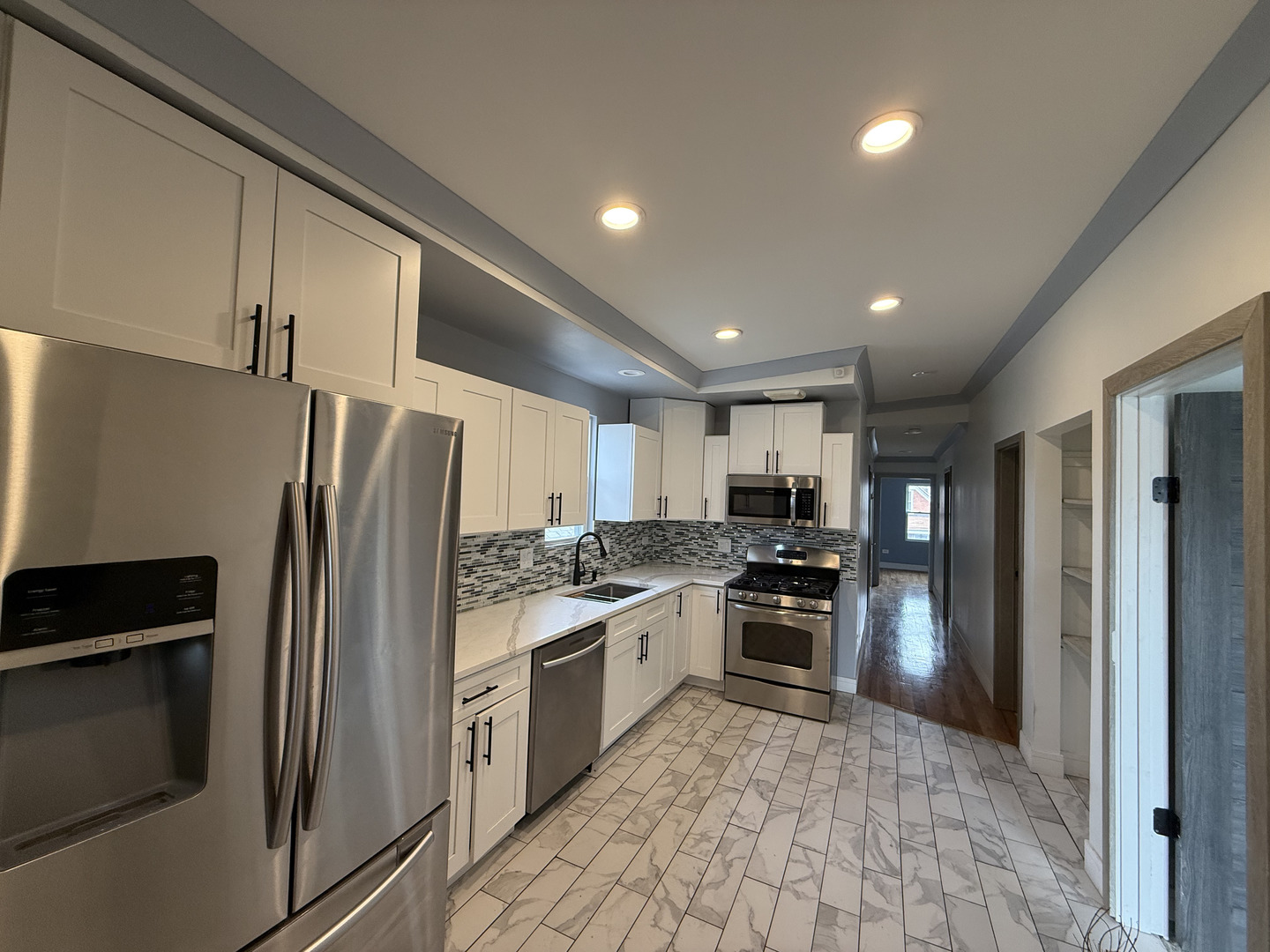 5942 S Justine Street, Chicago, IL
