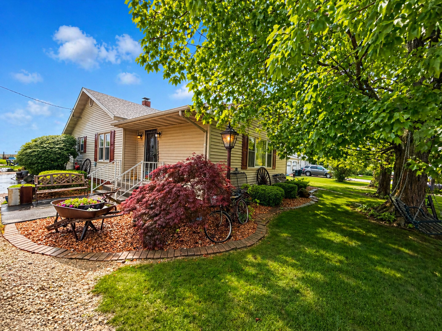 310 N Poplar Street, Farina, IL