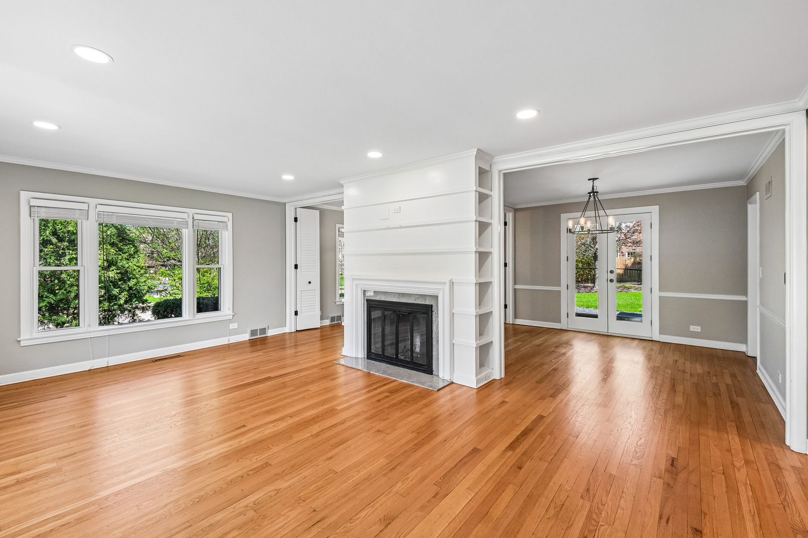 939 Westcliff Lane, Deerfield, IL