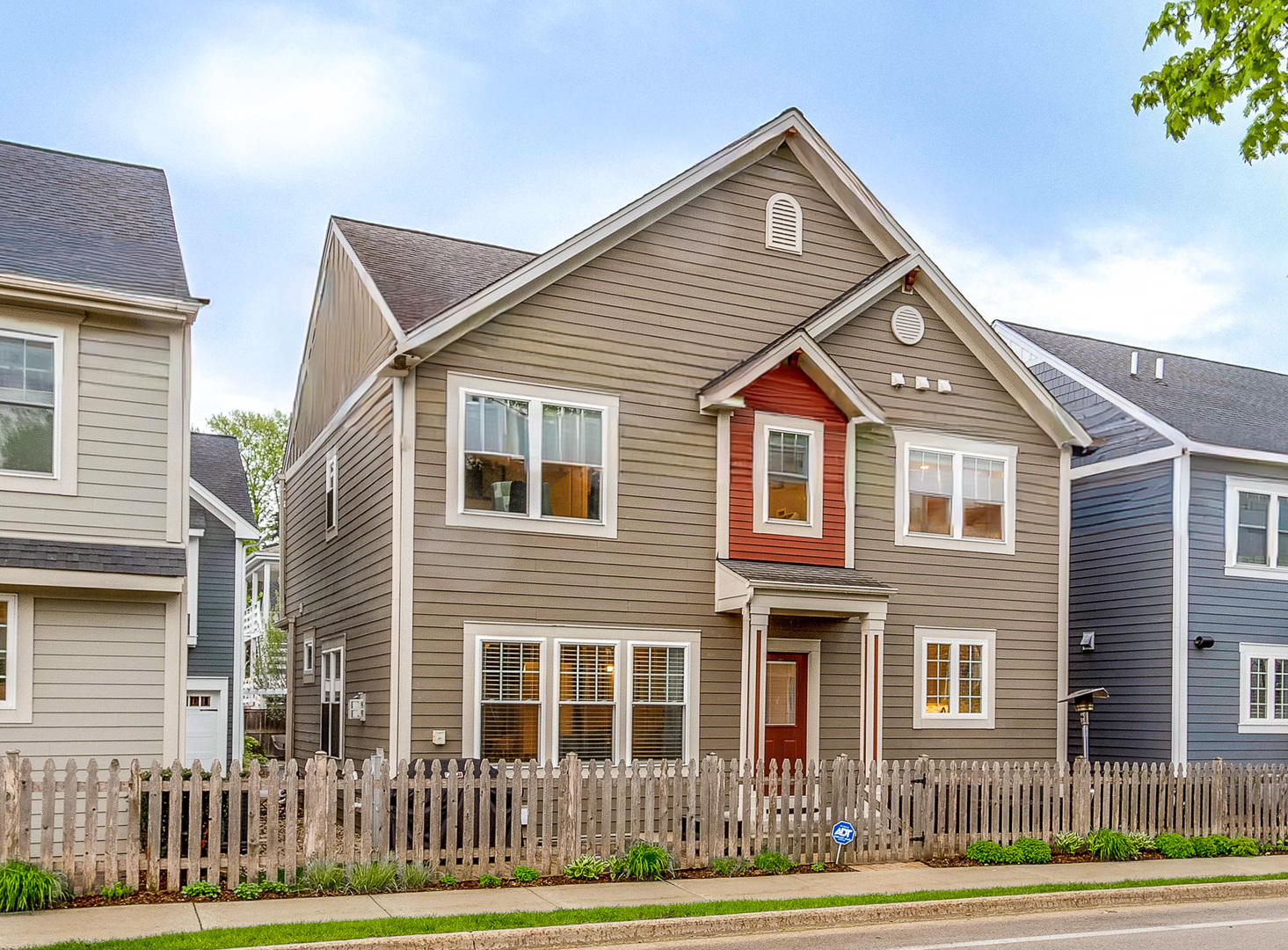 225 N Brockway Street, Palatine, IL