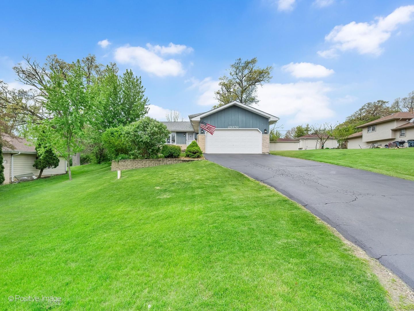 0N170 Sarana Avenue, West Chicago, IL