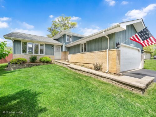 0N170 Sarana Avenue, West Chicago, IL