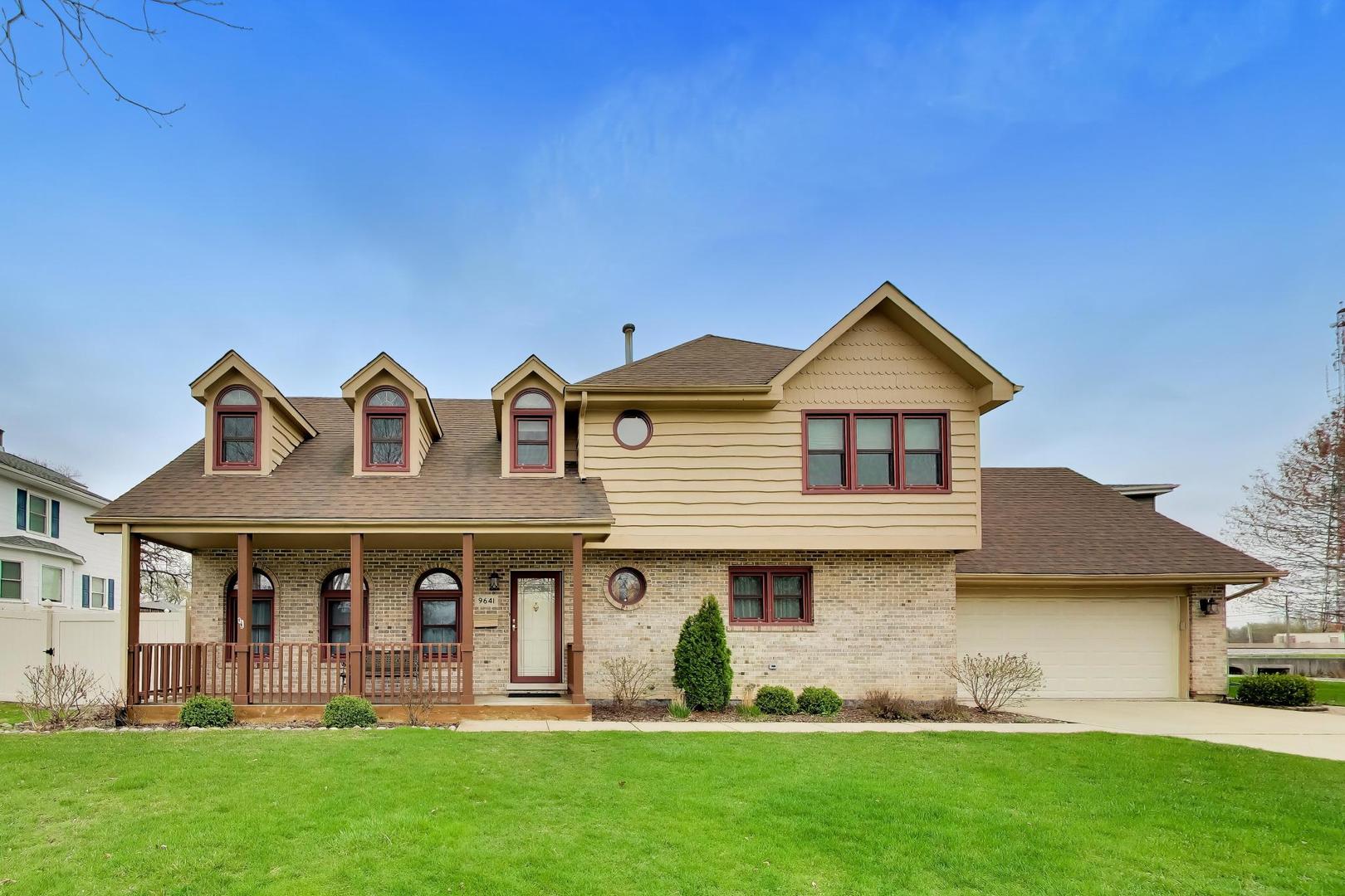 9641 E Shore Drive, Oak Lawn, IL