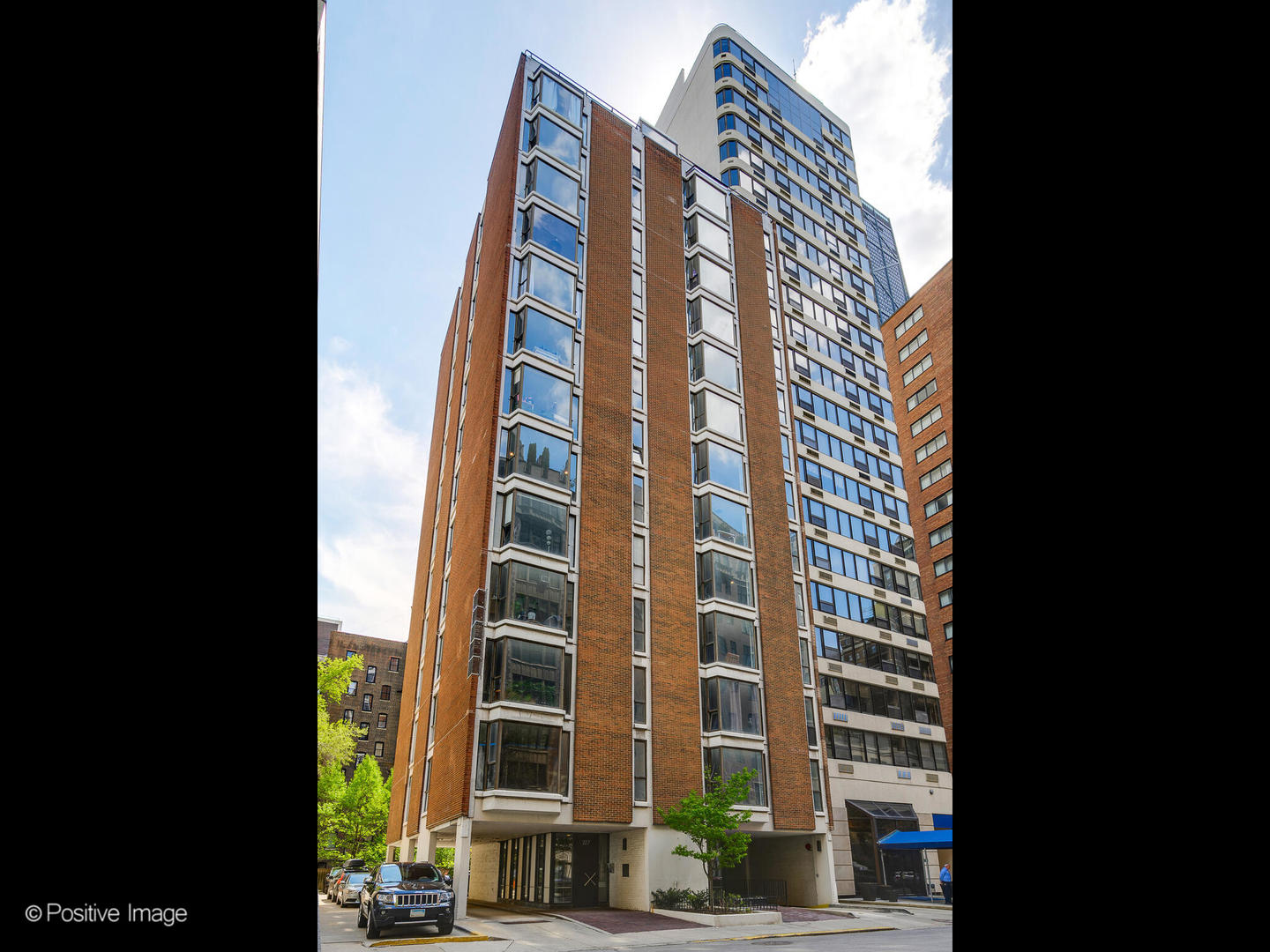 227 E Walton Place #7E, Chicago, IL