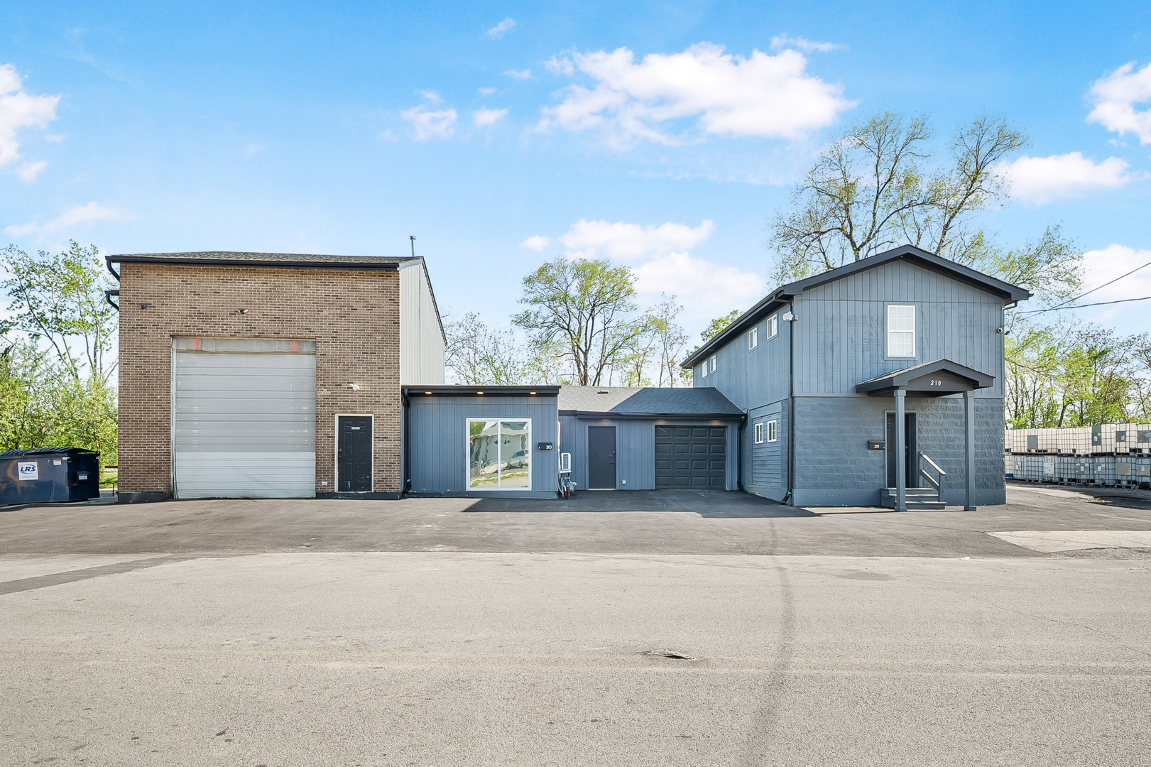210 Moen Avenue, Rockdale, IL