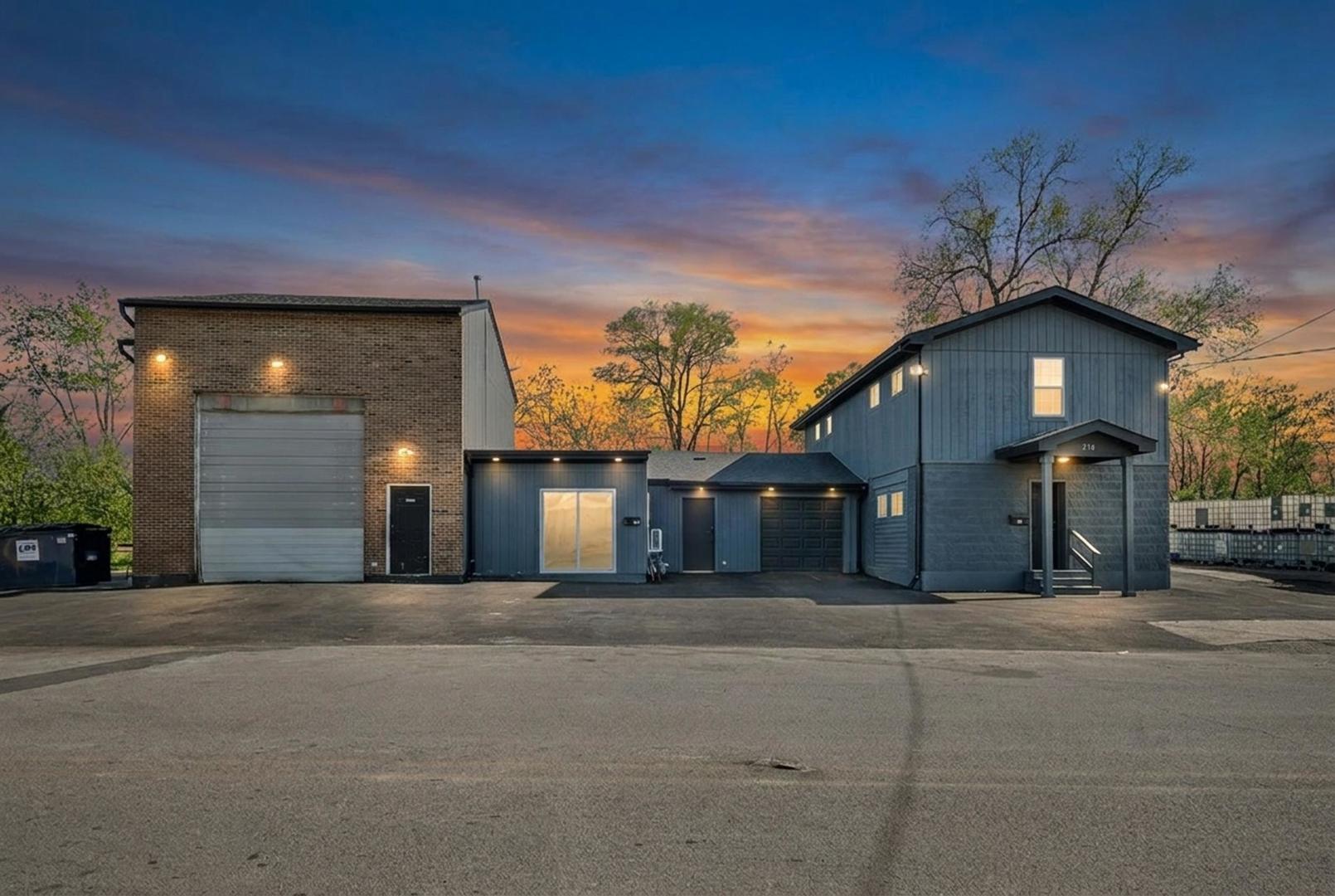 210 Moen Avenue, Rockdale, IL