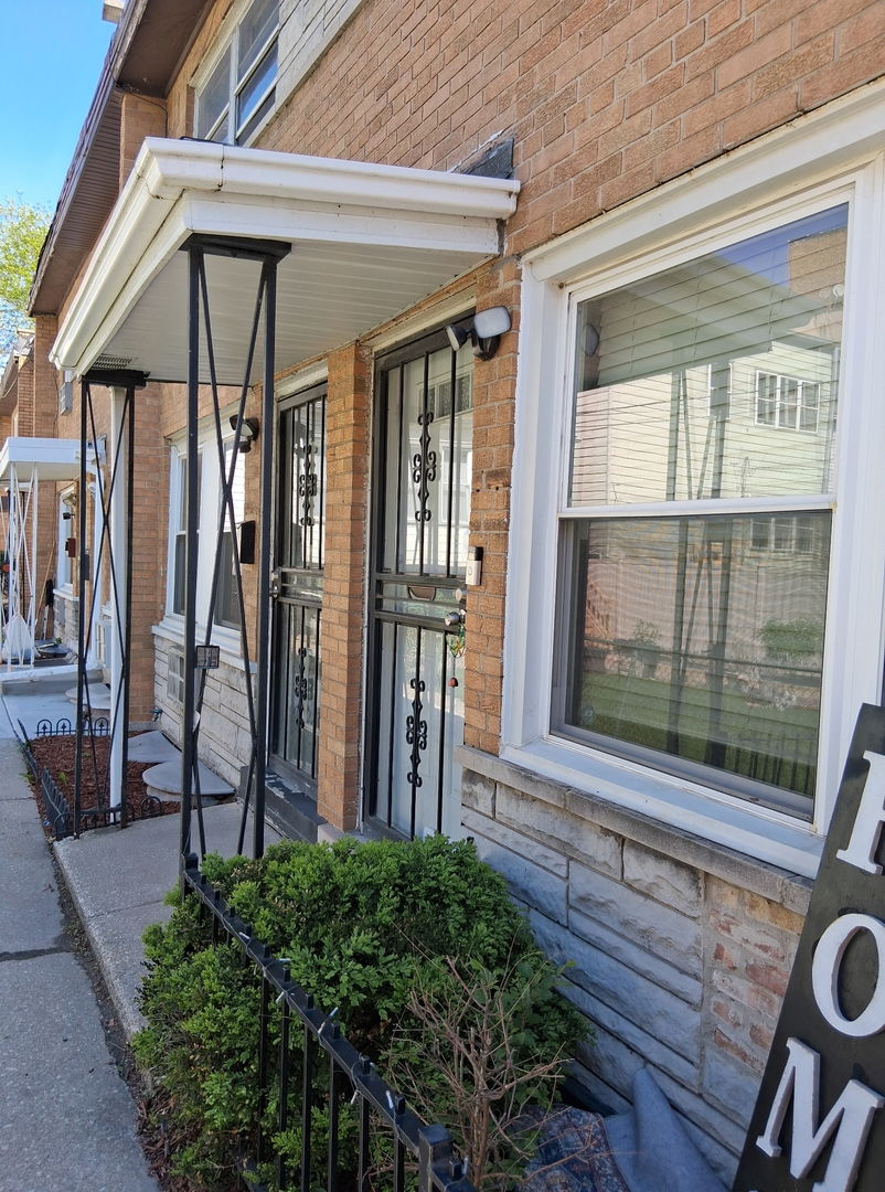 6950 S CREGIER Avenue #I, Chicago, IL