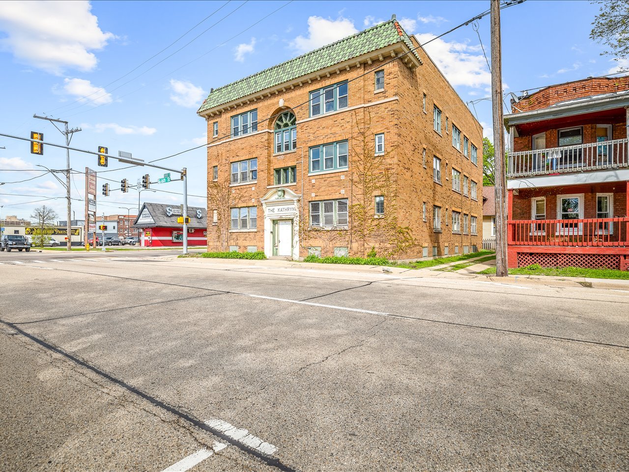 204 S 6th Street, Rockford, IL