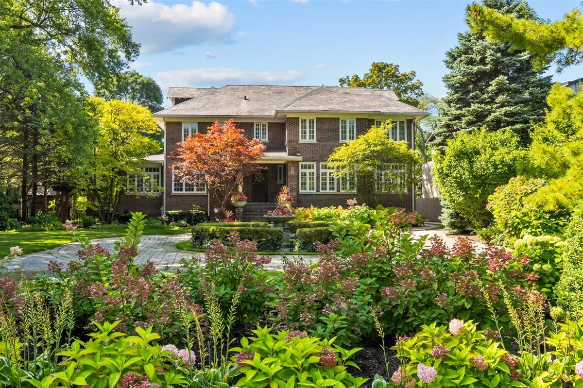 224 Sheridan Road, Kenilworth, IL