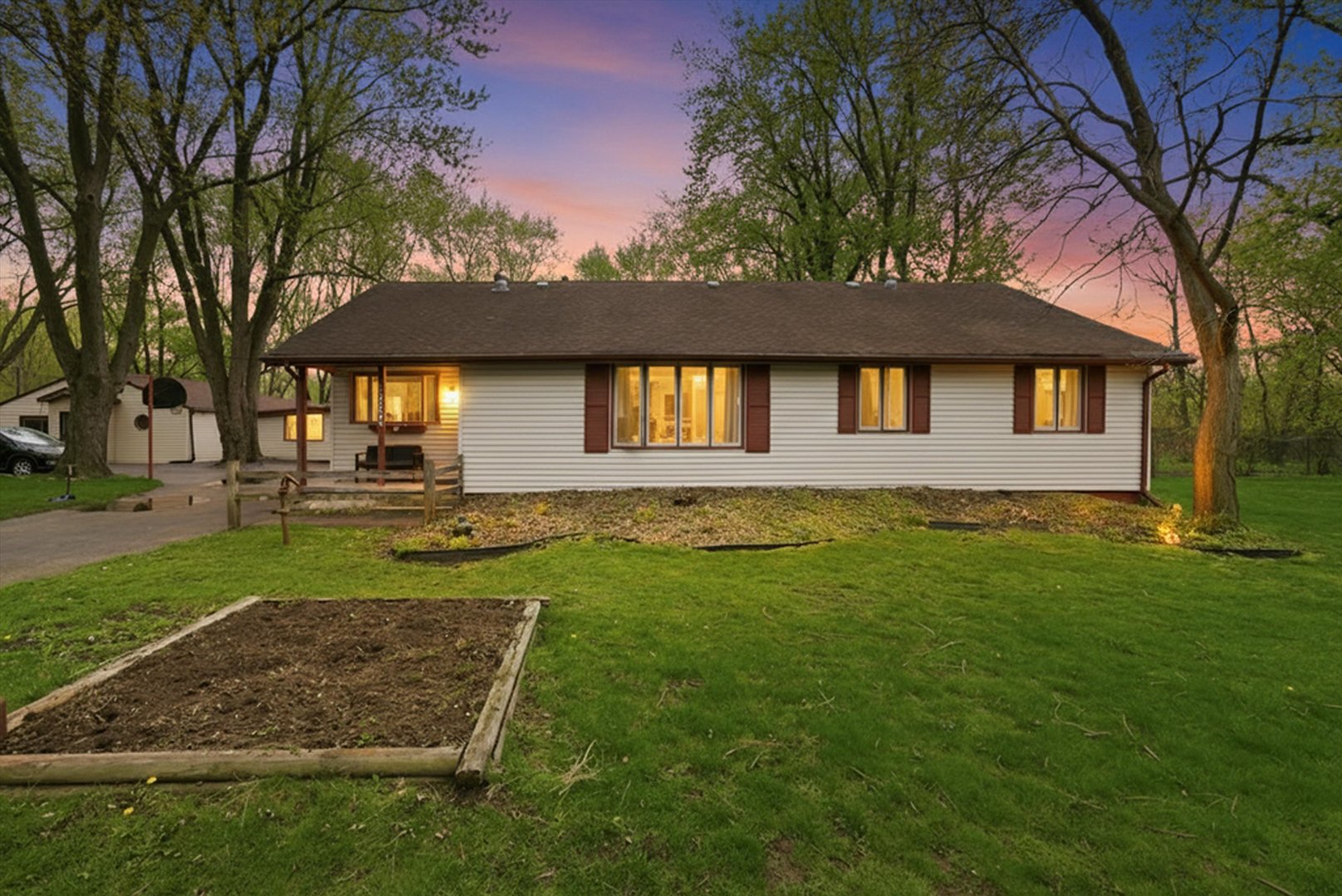 15800 Chappel Street, South Holland, IL