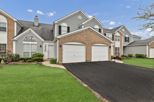 5903 Delaware Avenue, Gurnee, IL