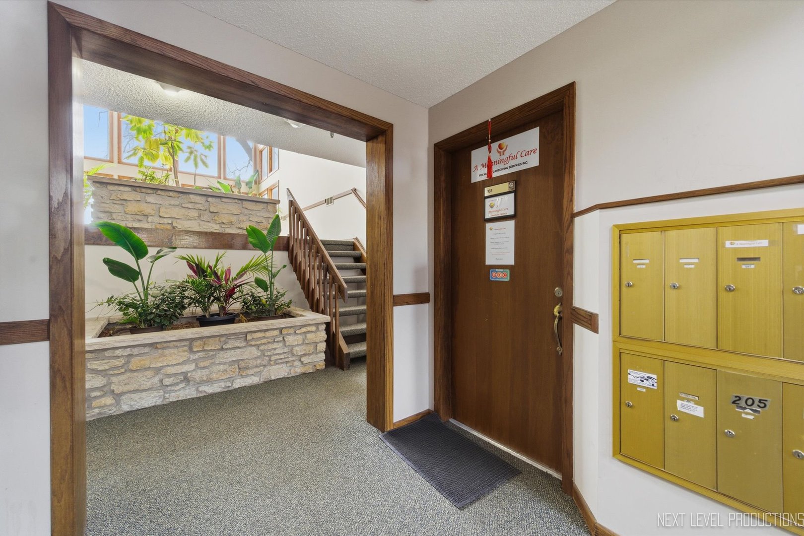 2000 Larkin Avenue #102, Elgin, IL