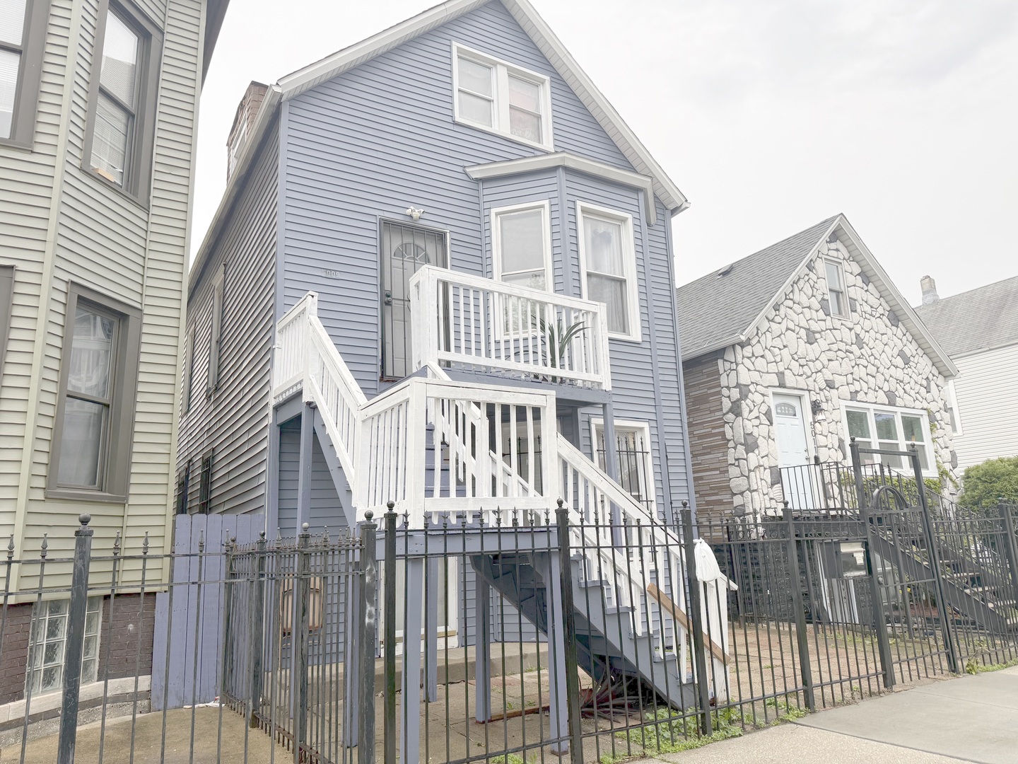 5009 S Artesian Avenue, Chicago, IL