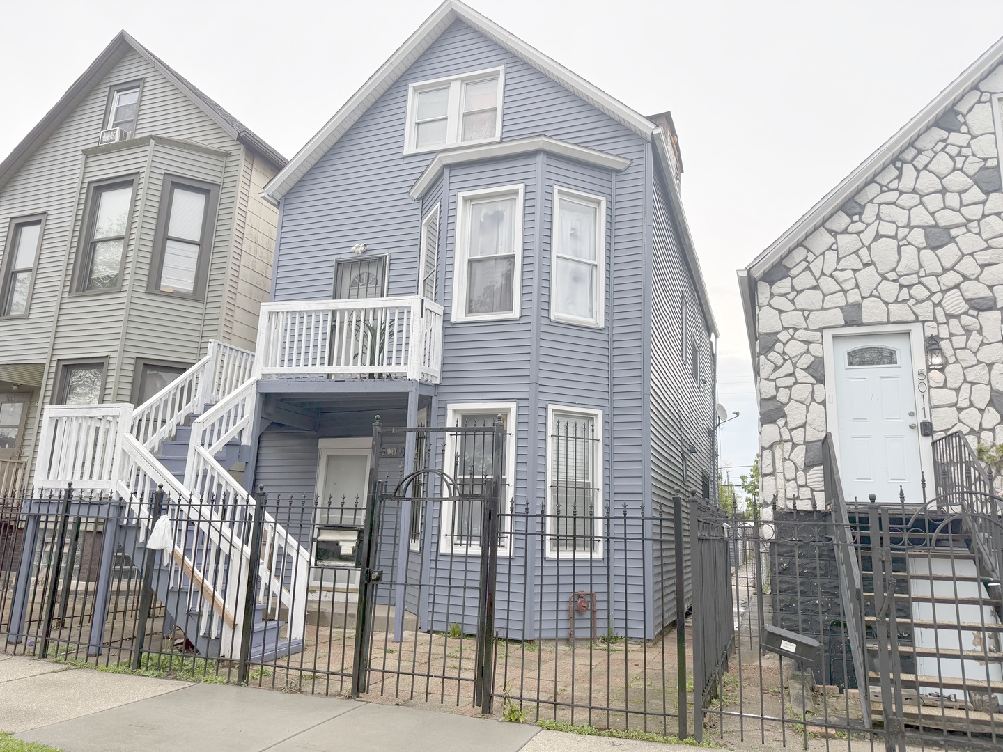 5009 S Artesian Avenue, Chicago, IL