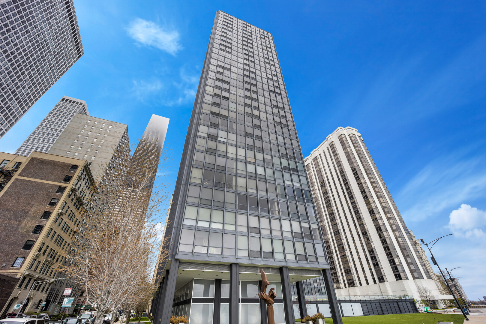 900 N Lake Shore Drive #2113, Chicago, IL