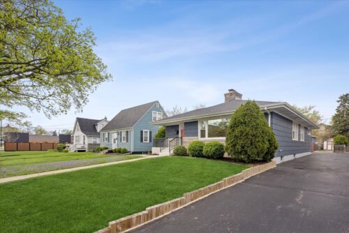 123 E Columbia Avenue, Elmhurst, IL