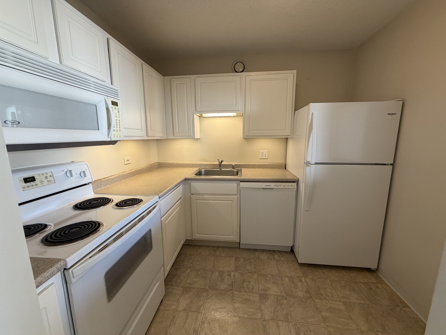 10 E ONTARIO Street #1701, Chicago, IL