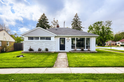 17610 Dixie Highway, Homewood, IL
