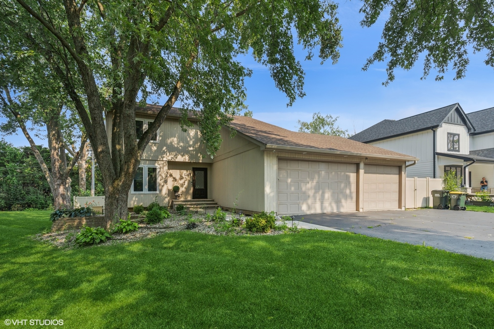 1507 S Addison Avenue, Lombard, IL