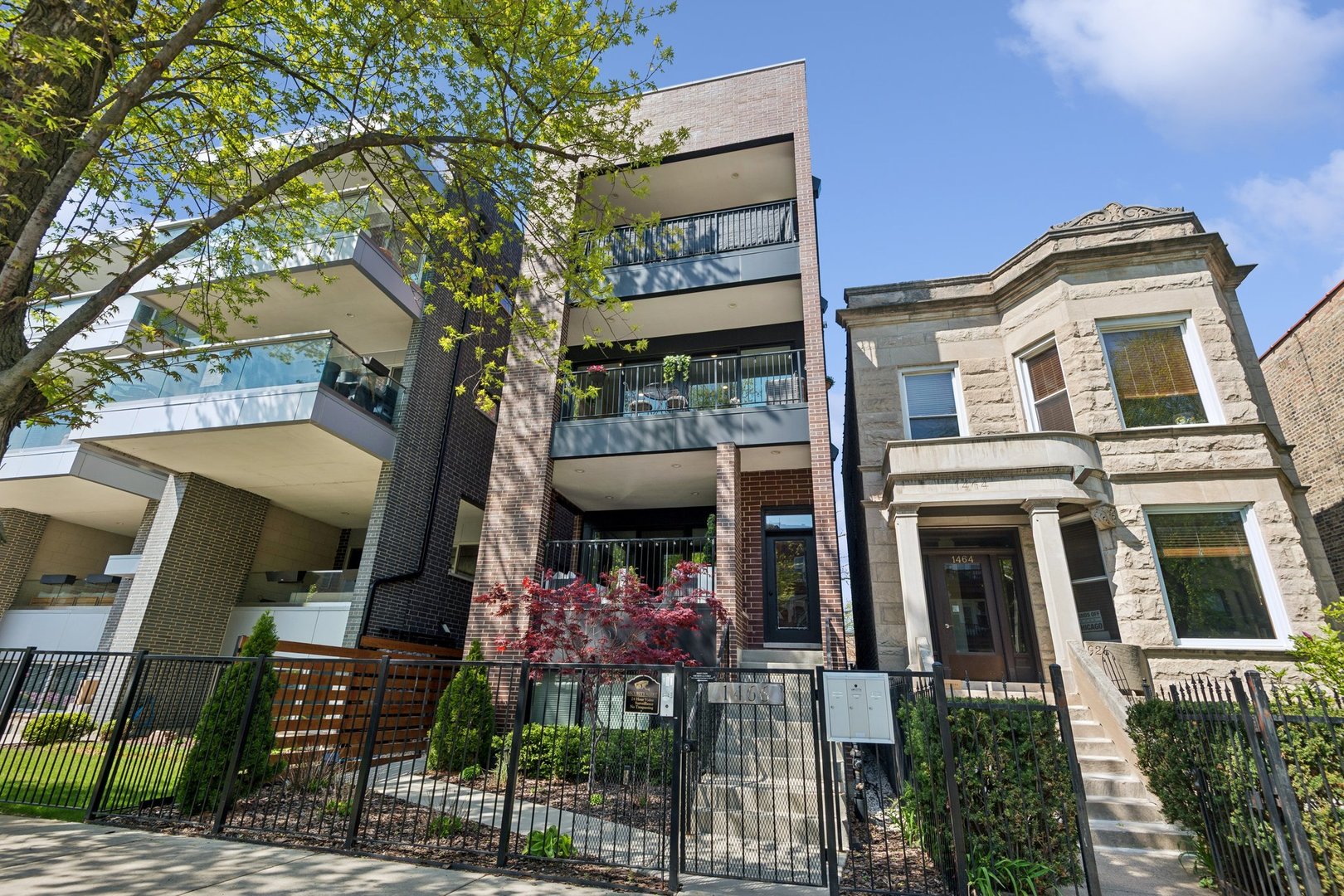 1466 W Winona Street #2, Chicago, IL