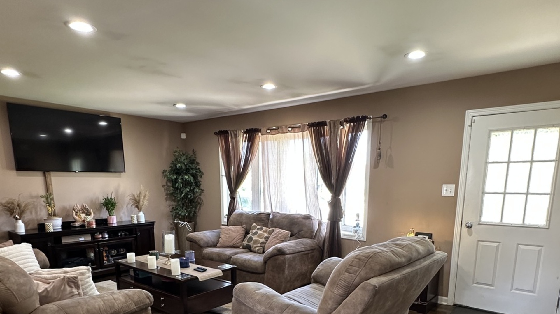 6908 Townsend Boulevard, Plainfield, IL