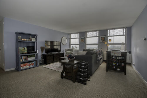 2626 N Lakeview Avenue #1604, Chicago, IL