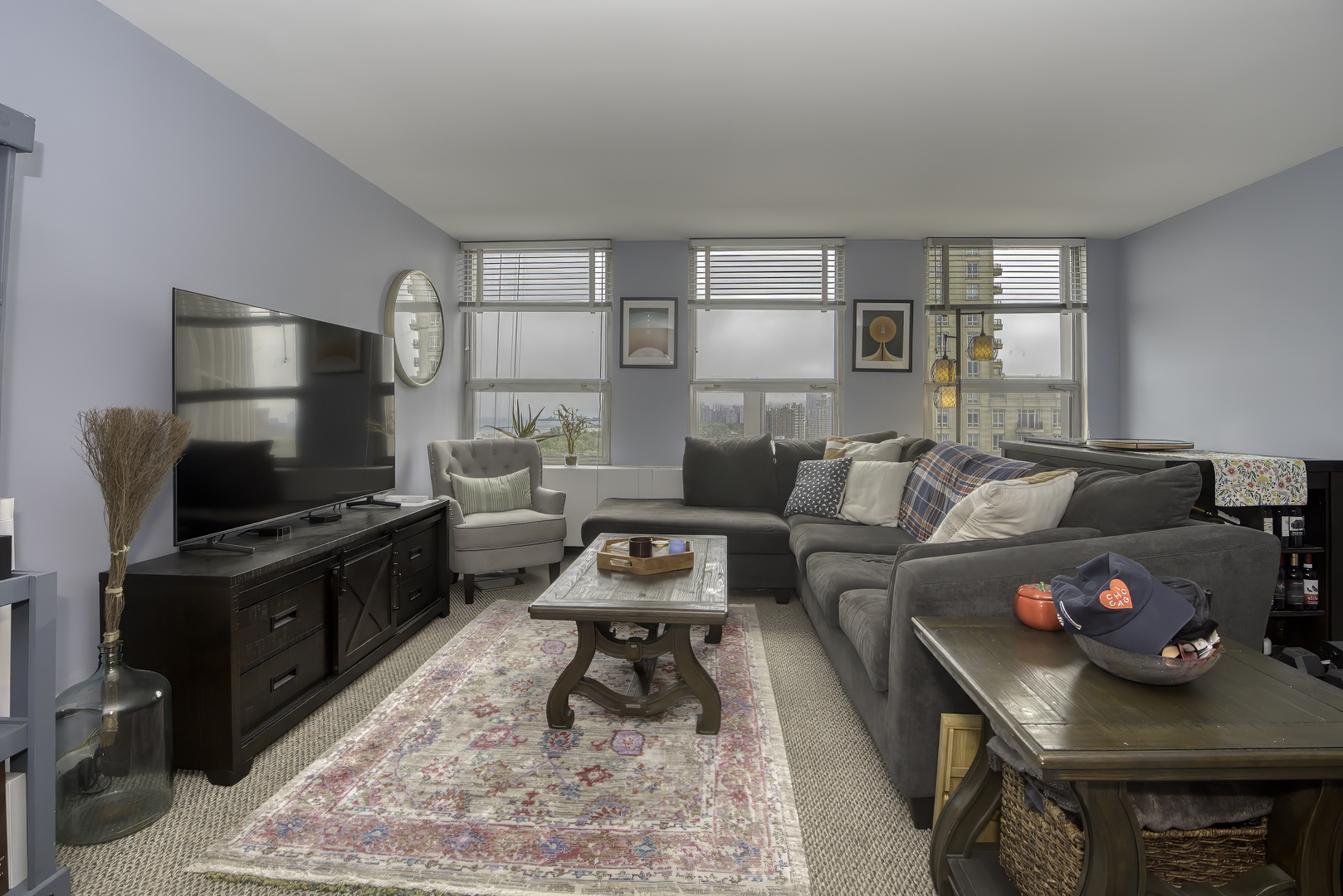 2626 N Lakeview Avenue #1604, Chicago, IL