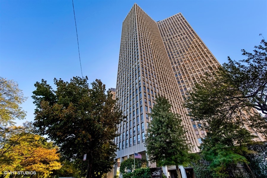 2626 N Lakeview Avenue #1604, Chicago, IL