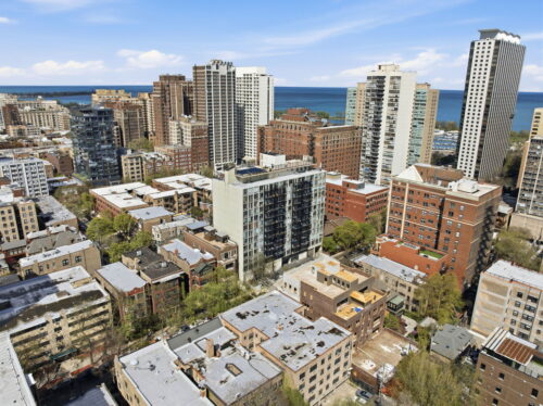 450 W Briar Place #5F, Chicago, IL
