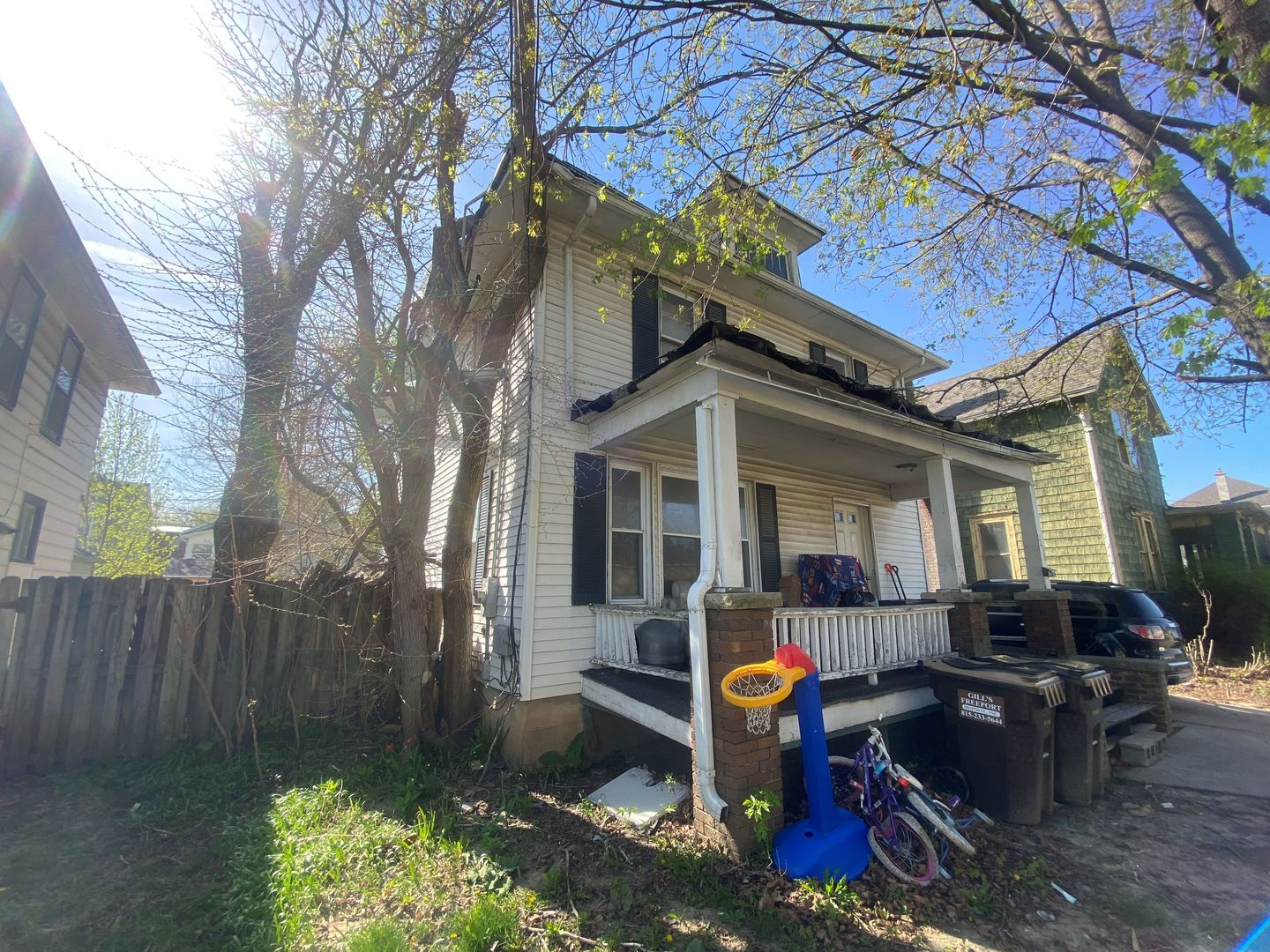 1216 S Rotzler Avenue, Freeport, IL