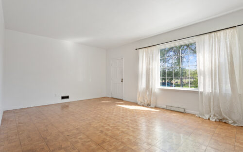 3006 S Poplar Avenue, Chicago, IL