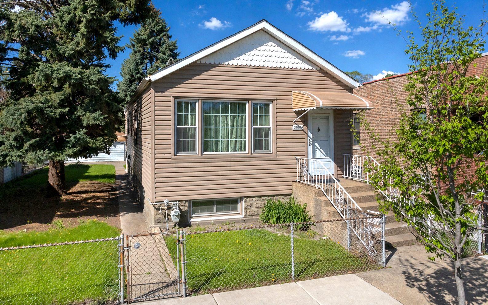 3006 S Poplar Avenue, Chicago, IL