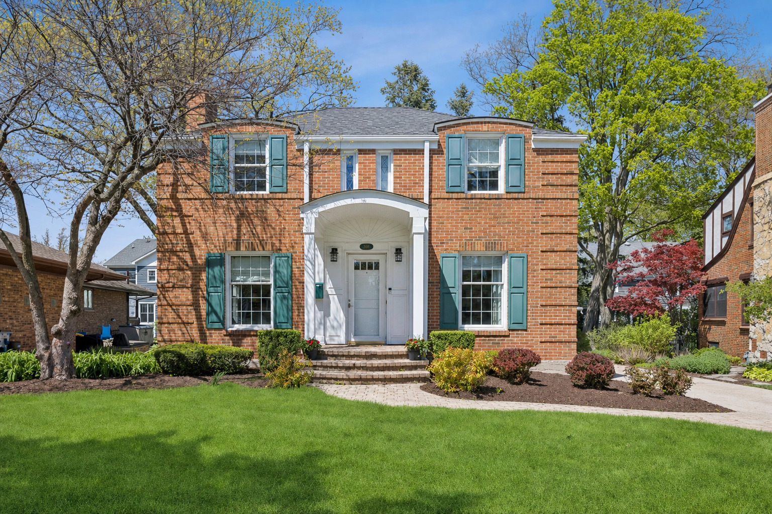 349 E Ridge Avenue, Elmhurst, IL