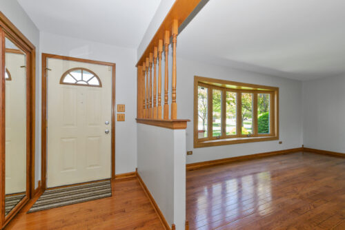 7745 Woodstock Drive, Tinley Park, IL