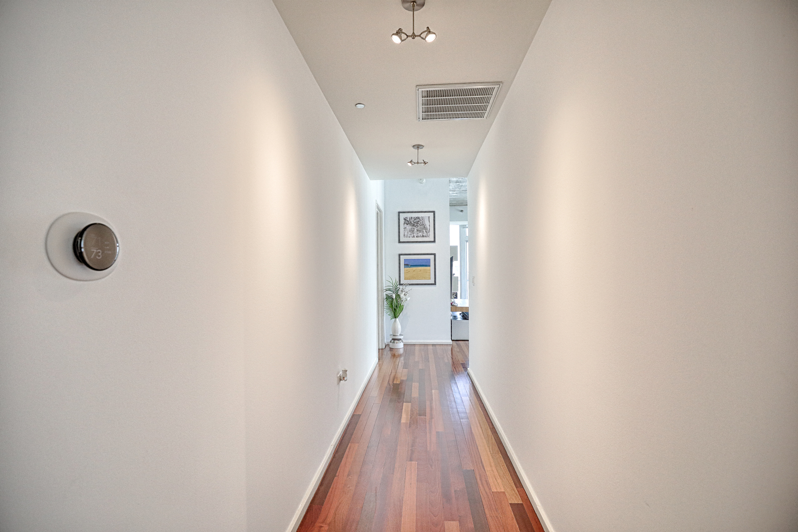 550 N Saint Clair Street #2303, Chicago, IL