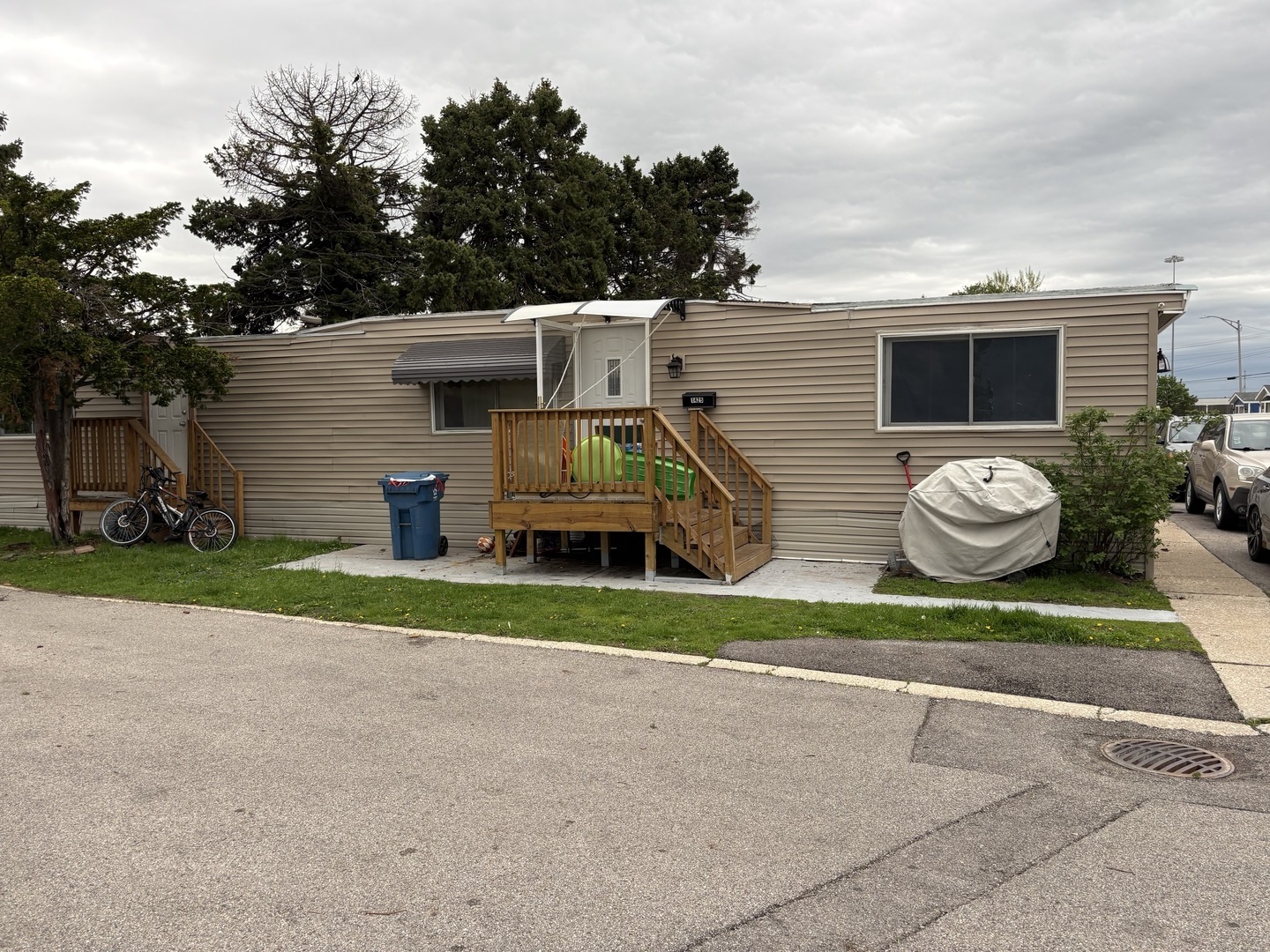 1425 N 43 Avenue, Stone Park, IL