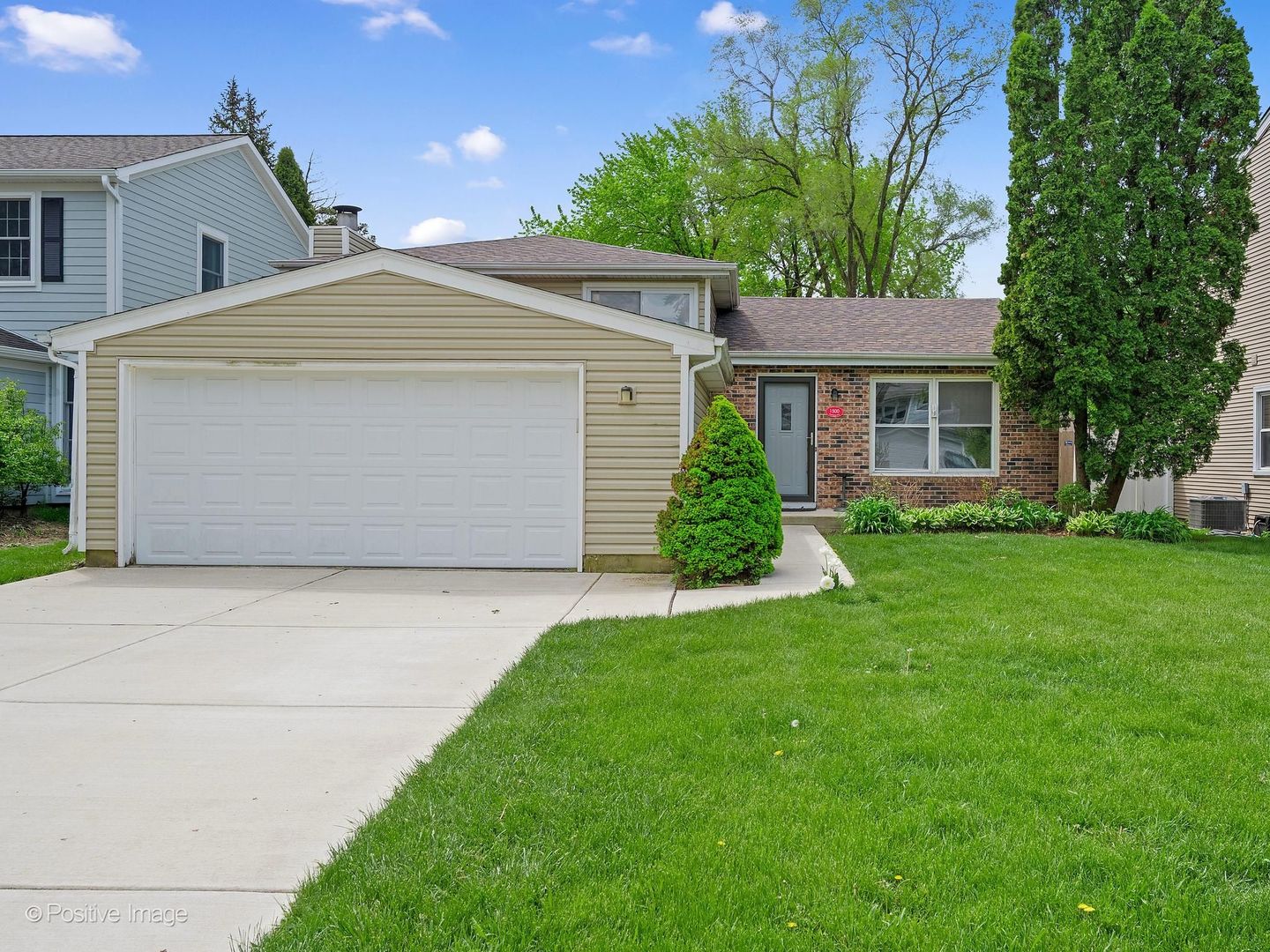 1500 Pershing Avenue, Wheaton, IL