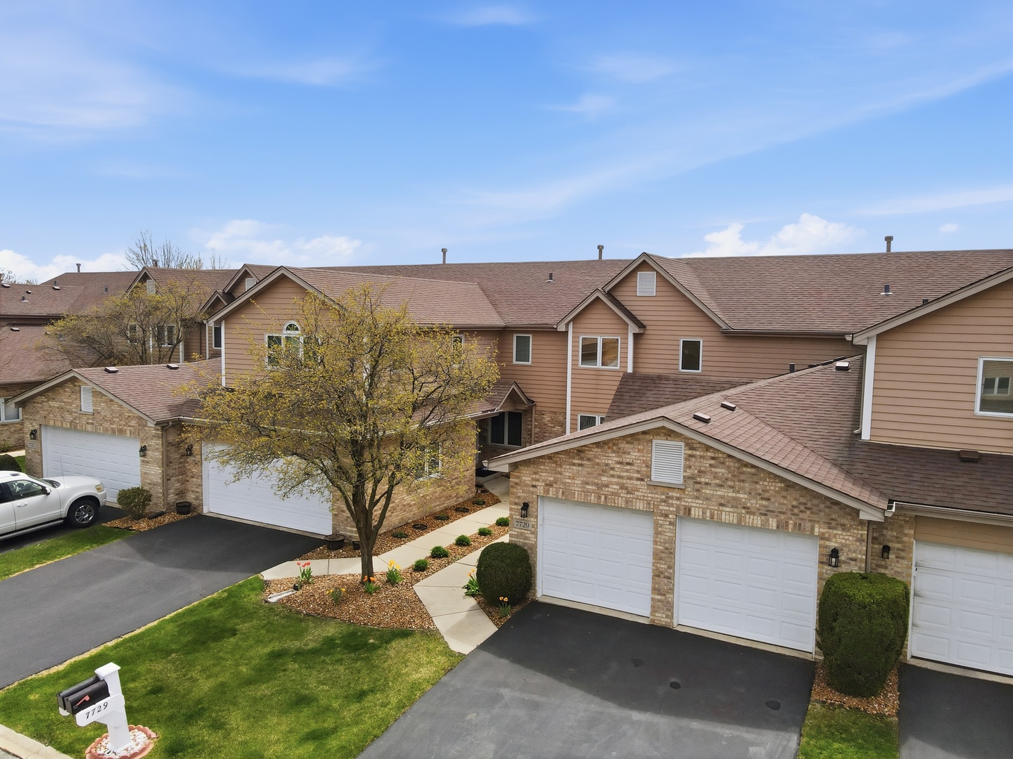 7729 Northfield Lane #7729, Tinley Park, IL