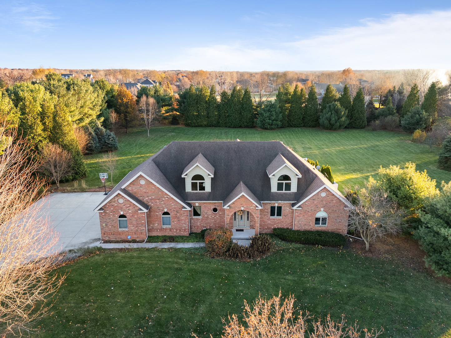 3218 WOODHAVEN Drive, Bourbonnais, IL