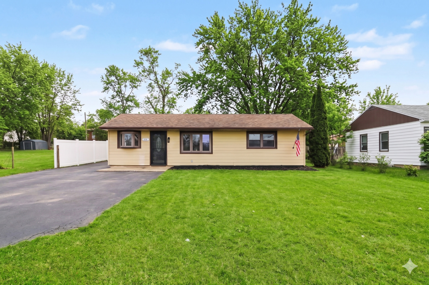 629 Thornton Street, Lockport, IL