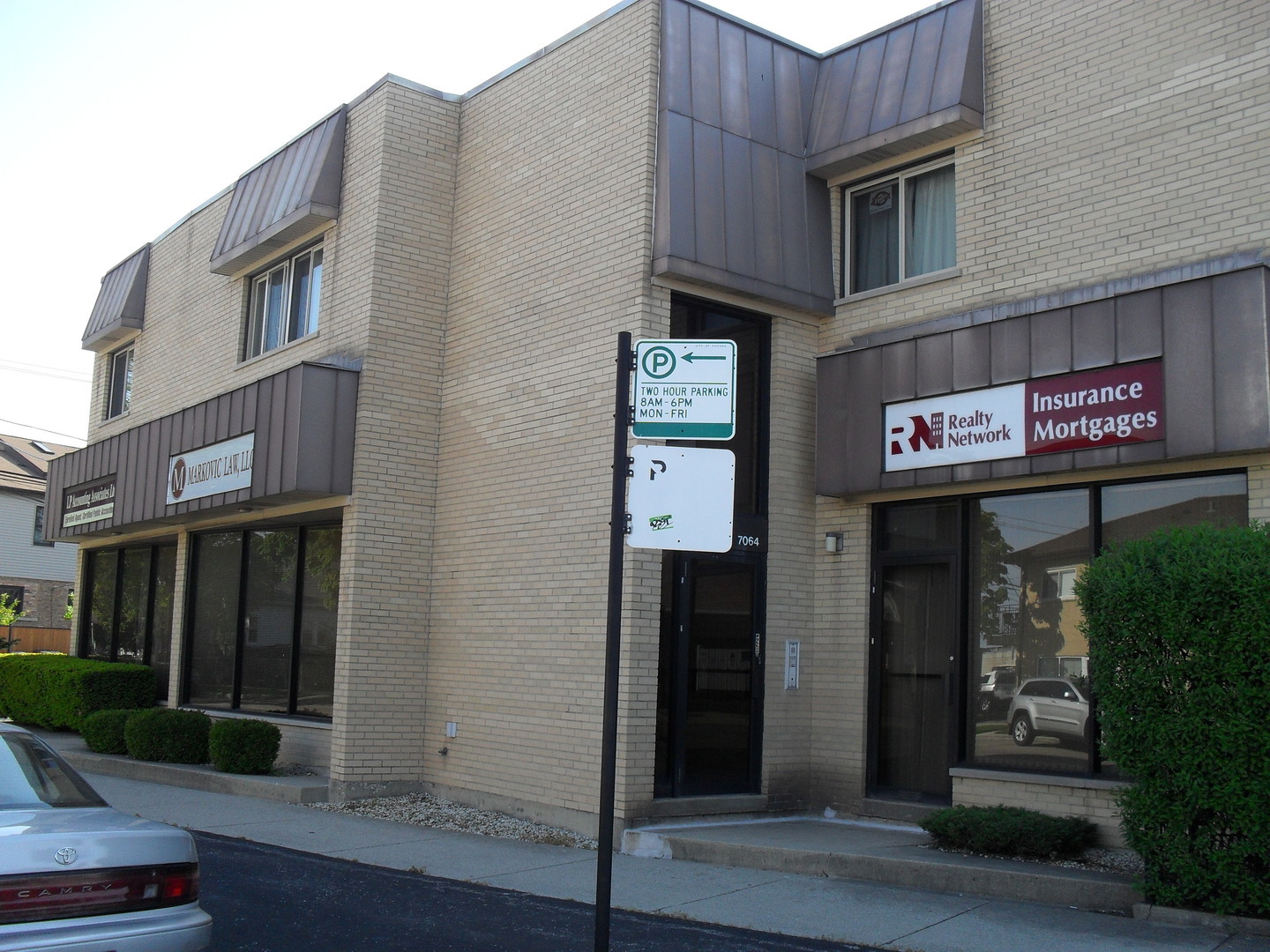7064 W HIGGINS Avenue #6, Chicago, IL