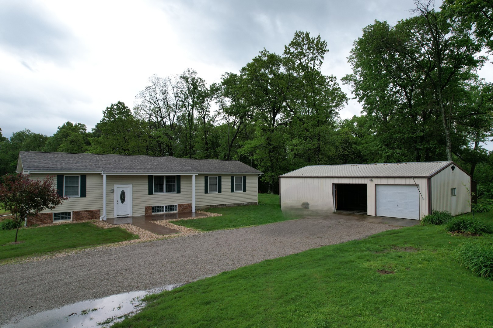 22664 N Hails Lane, Texico, IL