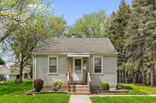123 S Elm Street, Manteno, IL