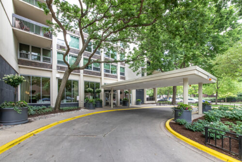 1255 N Sandburg Terrace #2912, Chicago, IL