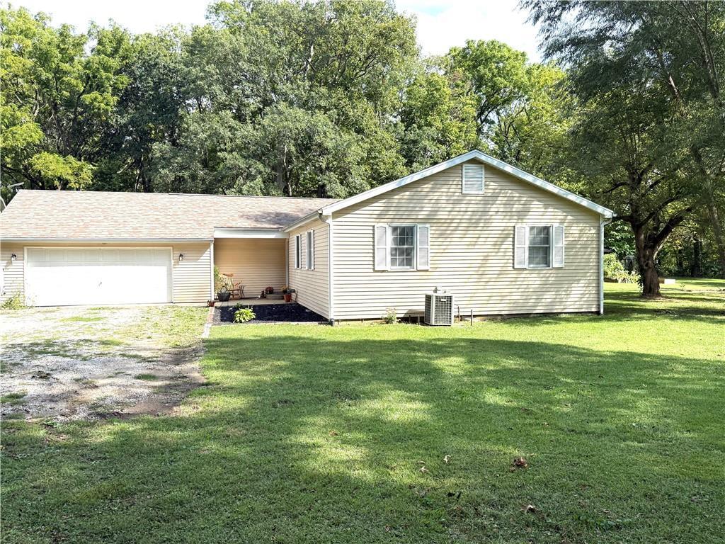 16944 E 3130 North Road, Rossville, IL
