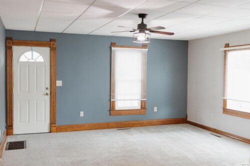 404 Hanna, Golden, IL