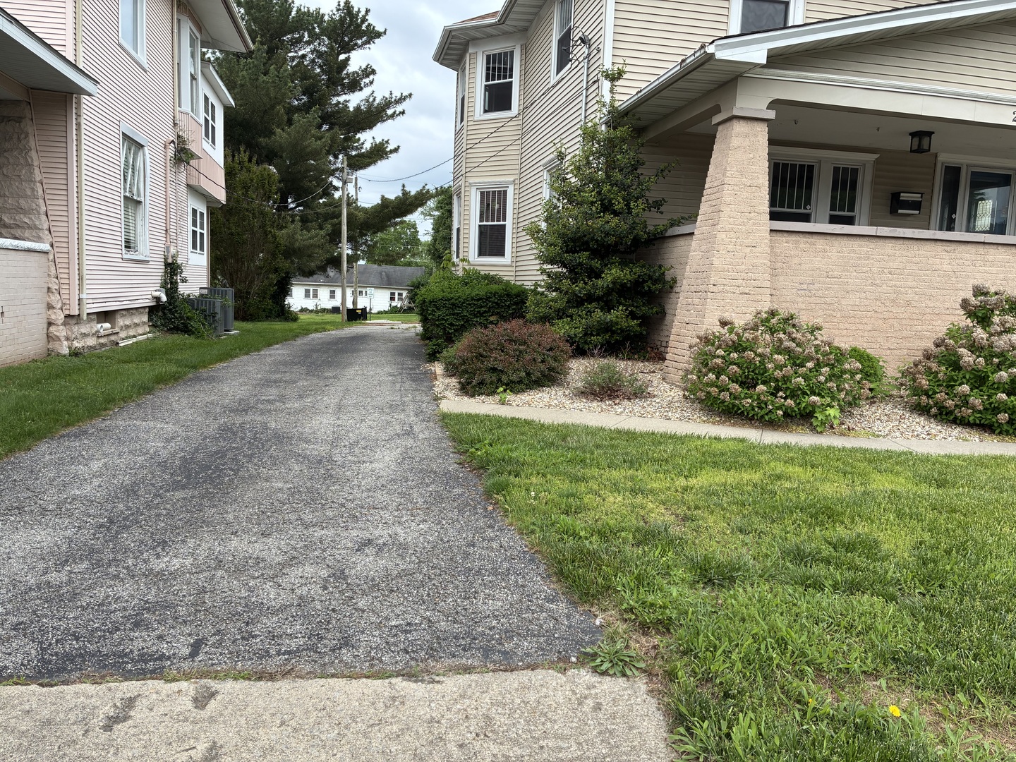 2003 Broadway Street, Mt Vernon, IL