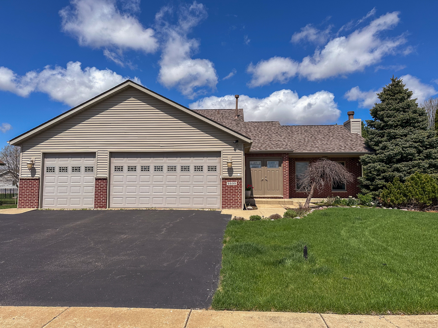 2535 Mary Street, Belvidere, IL