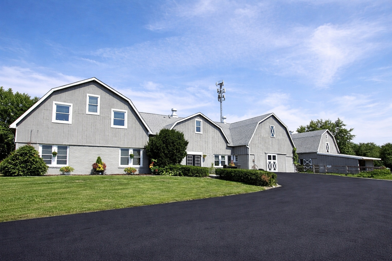 42W534 Empire Road, St. Charles, IL